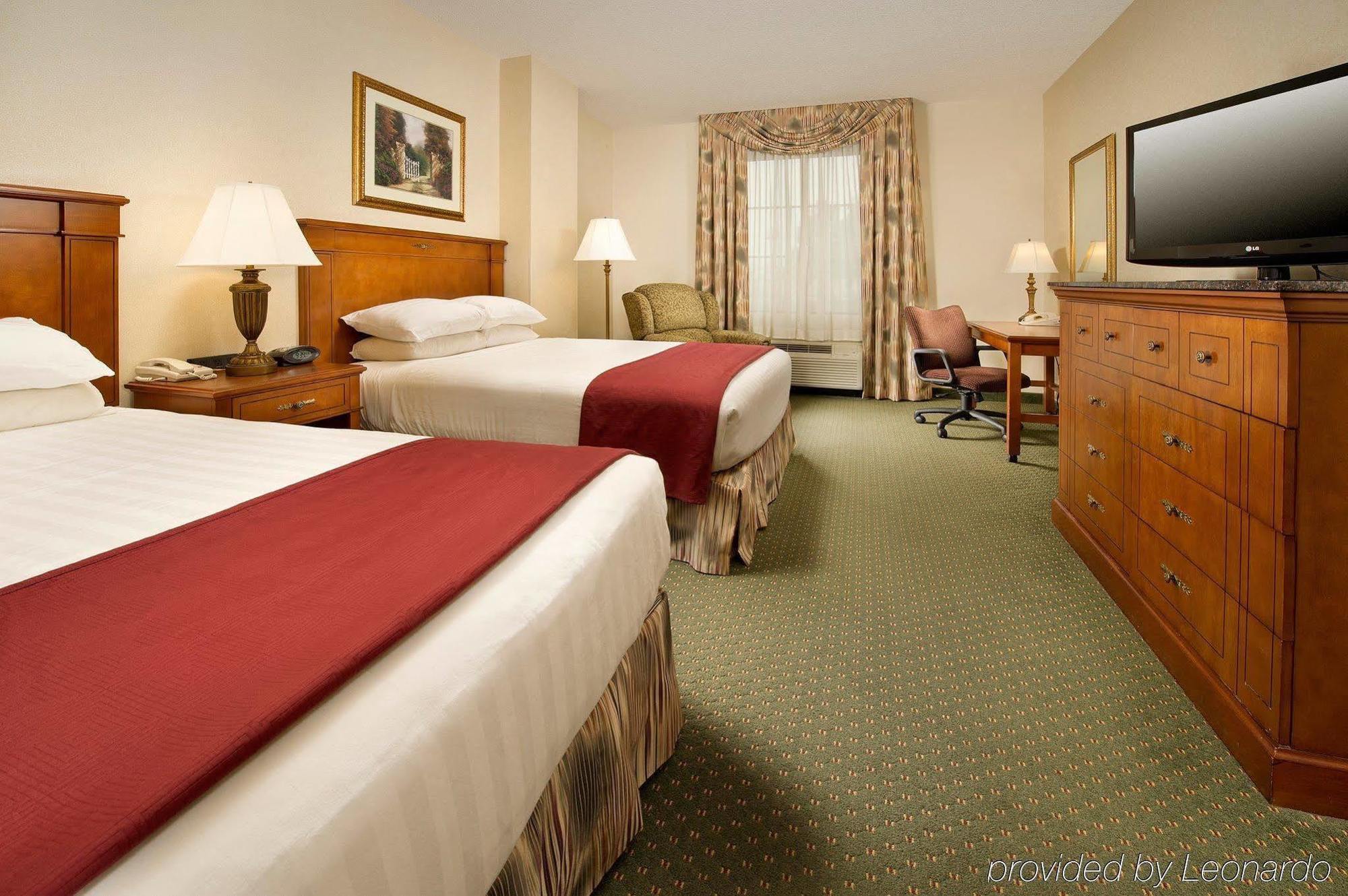Drury Inn & Suites Greenville Exterior photo